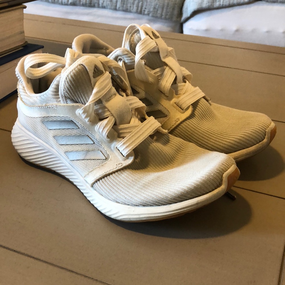 Adidas Edge Lux- Super Clean